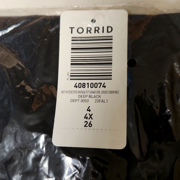 ❤️NWT VINTAGE TORRID TEE - NOT INTERESTED GRAPHIC - 100% COTTON - PLUS SIZE - Picture 11 of 13
